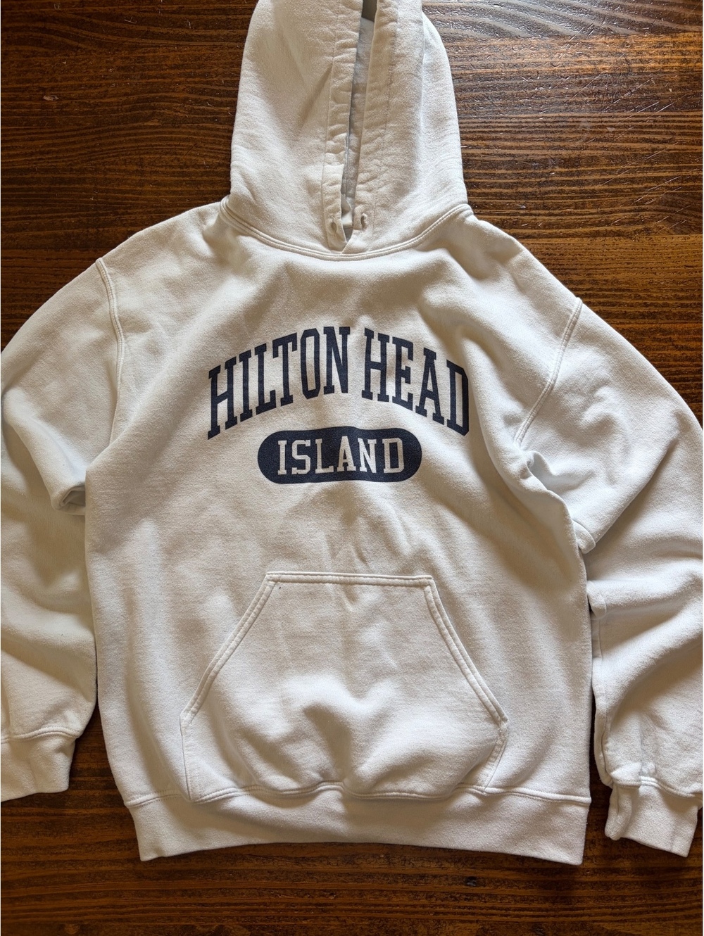 Gildan Heavy Blend Hilton Head Island White Hoodie Sweatshirt Small